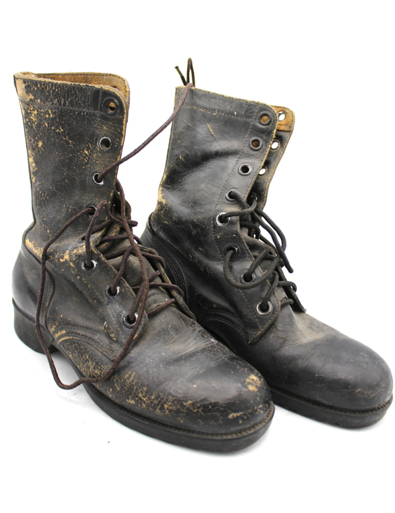 Bottes de combat originale US Vietnam taille 4W datée 1972