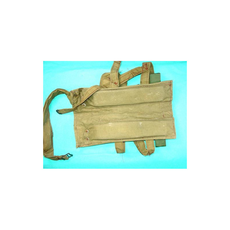 Porte radio Viet cong