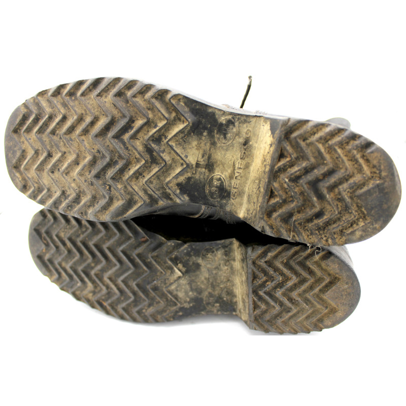 Bottes de combat originale US Vietnam taille 8R datée 1969