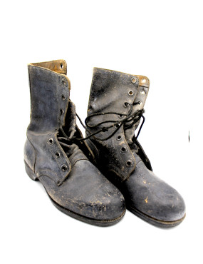 Bottes de combat originales...