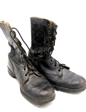 Bottes de combat originales...