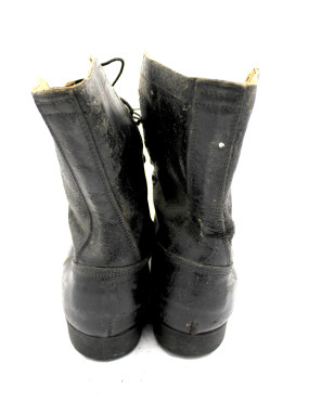 Bottes de combat originales US Vietnam taille 7XW datée 1973