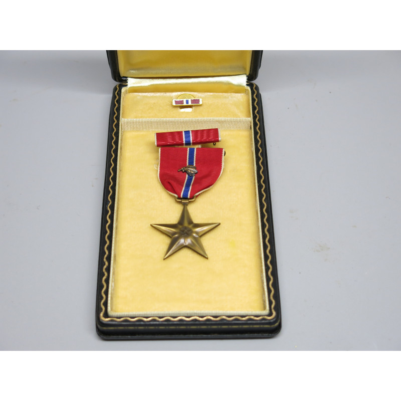 Médaille Bronze  Star US originale dans sa boite Ref 965