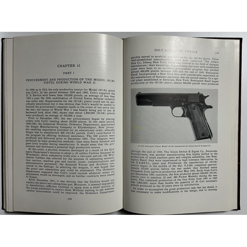Livre Colt Automatic Pistols 1896 - 1955 par Donald B. Bady illustrated