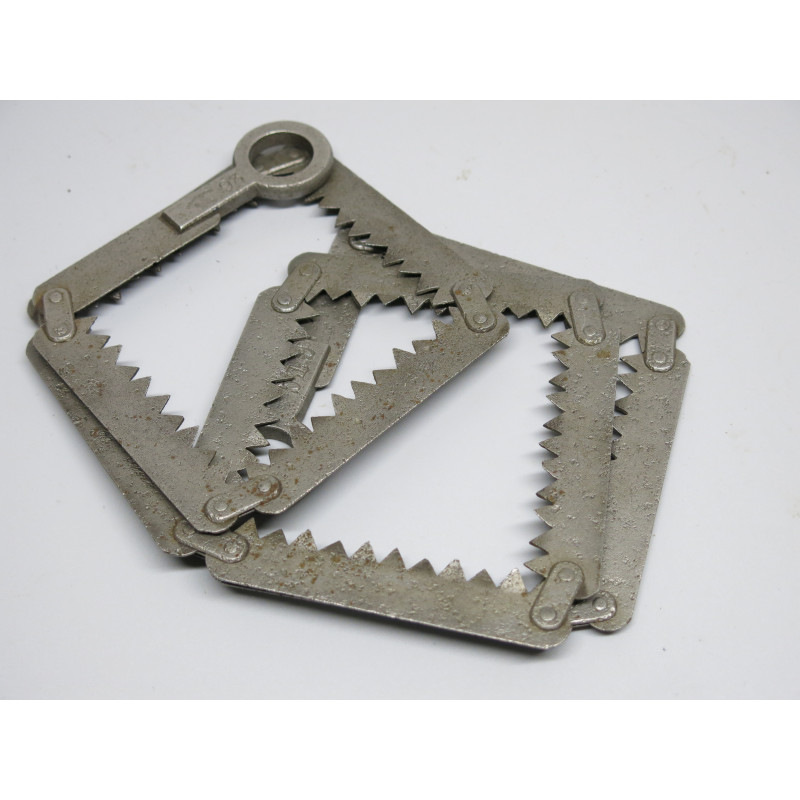 Scie articulée France 1893 ref 558