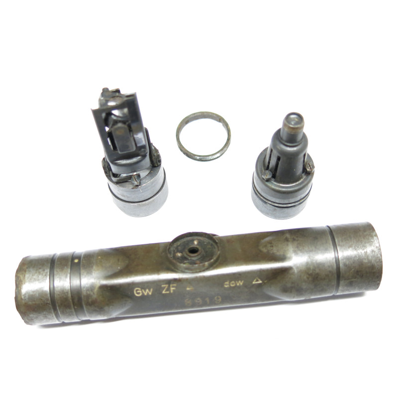 Lunette ZF4 originale en pièces provenance Normandie  ref 478 