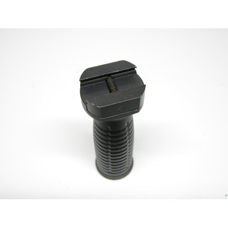 Poignée IWEAPONS pour rail 1 pouce M16 AR 15