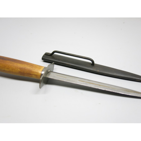 WW1 French trench dagger le Vengeur Georges Page Chatellerault 