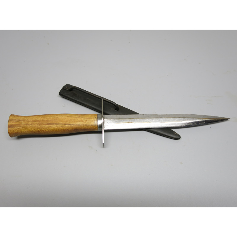 Superbe poignard de tranchée Georges Page Chatellerault