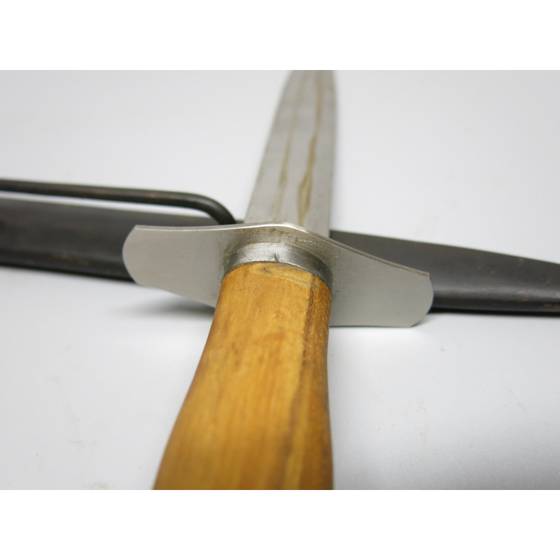 Superbe poignard de tranchée Georges Page Chatellerault