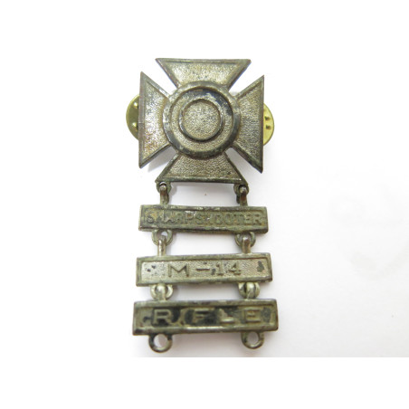 Badge qualification Sharpshooter argent US Army  ref 190  bo 4
