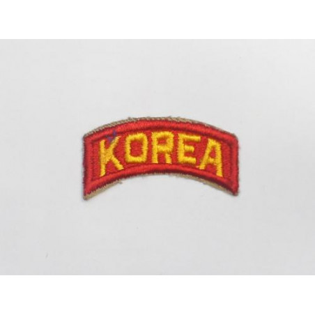 Patch KOREA jaune sur fond rouge