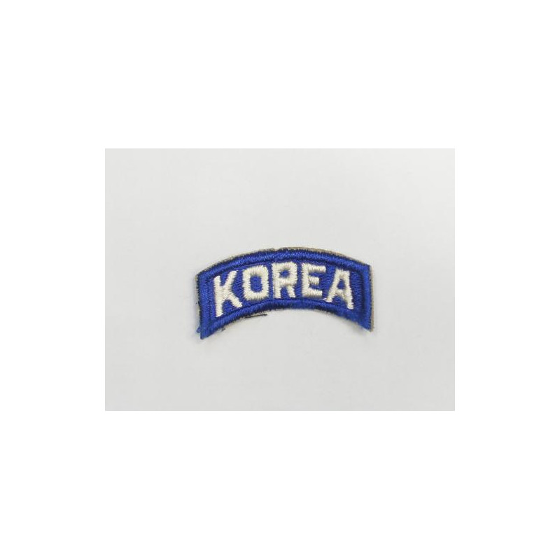 Tab KOREA blanc fond bleu