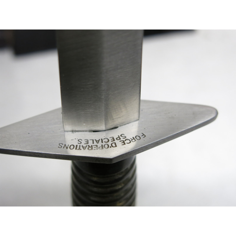 Dague Bérets verts et speciales forces France avec fourreau