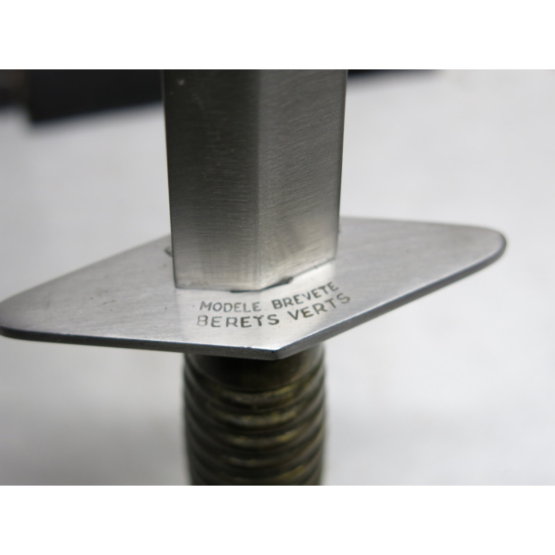 Dague Bérets verts et speciales forces France avec fourreau