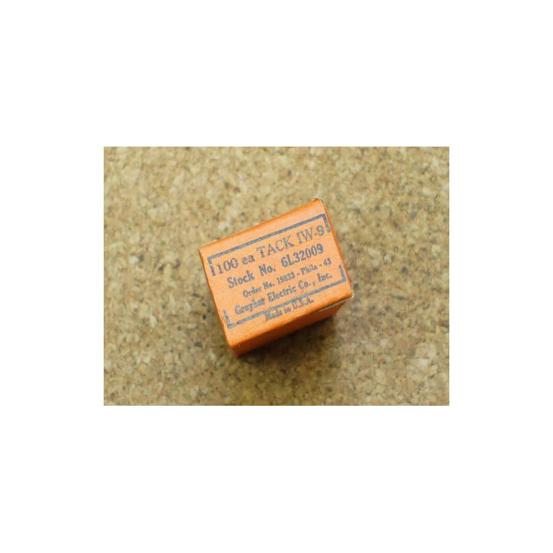 Boite de 100 punaises US boite orange