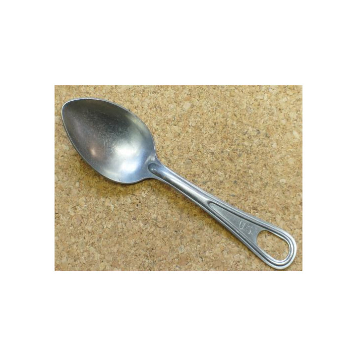 Cuillère réglementaire US