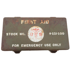 Boîte Originale US "First Aid - For emergency Use only" de véhicule WW2 empty