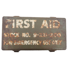 Boîte Originale US "First Aid - For emergency Use only" de véhicule et Jeep WW2