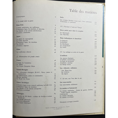 Livre L'uniforme et les armes des soldats de la Guerre 1939 - 1945 - Tome 3