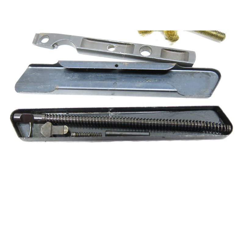 Nécessaire d'entretien fusil AGM 42 