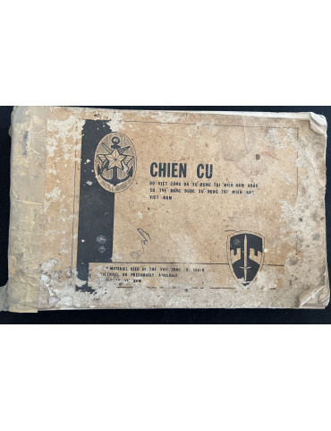 Livre rare Chien Cu: War Materiel used by the Viet Cong in South Vietnam or Presumably Available to North Vietnam