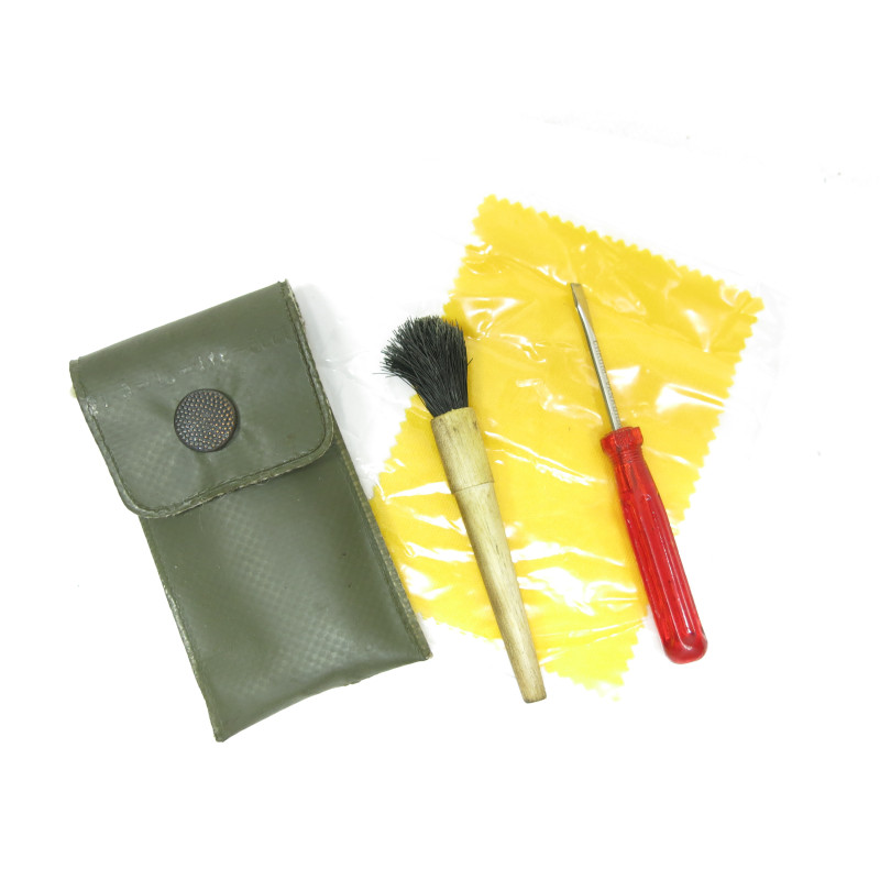 Petit necessaire d'entretien lunette Hensoldt Ref  800 