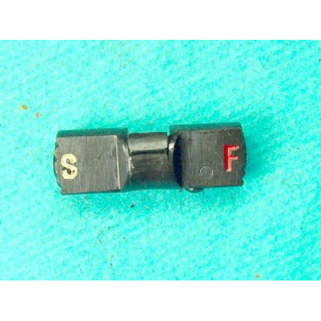 bouton poussoir de securité MG 42