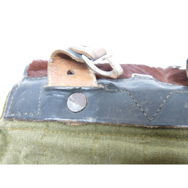 Sac a dos poil de vache Allemand daté 1942 dpq ref sa 456