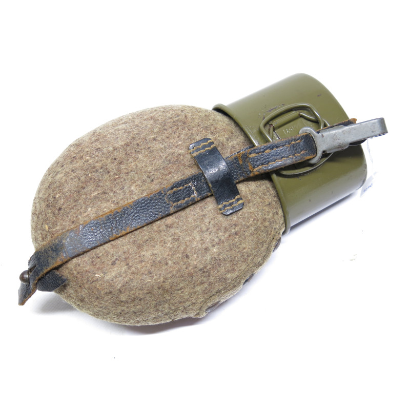 Gourde Wh original 1936 Ref A10