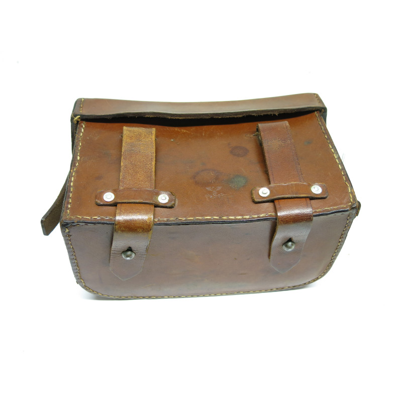 Trousse en cuir originale infirmier Allemand 1940 ref  58 
