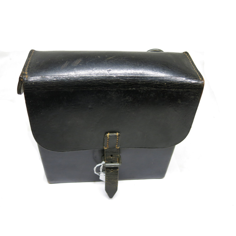 Porte carte en cuir Allemand  original 1937  Ref  665