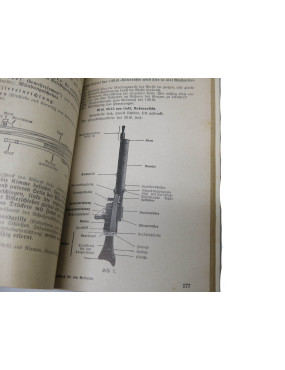 Livre Unterrichtsbuch f:ur Soldaten de 1938 