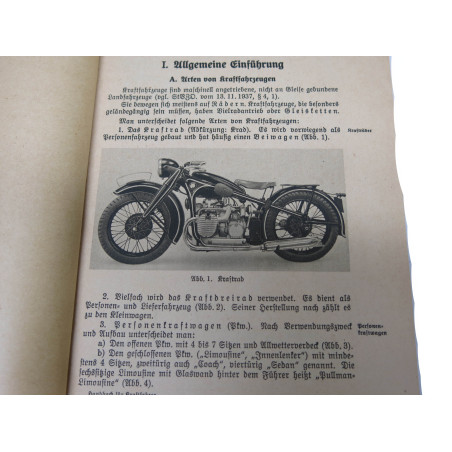 Livre  original Handbuch für Kraftfahrer de 1941 