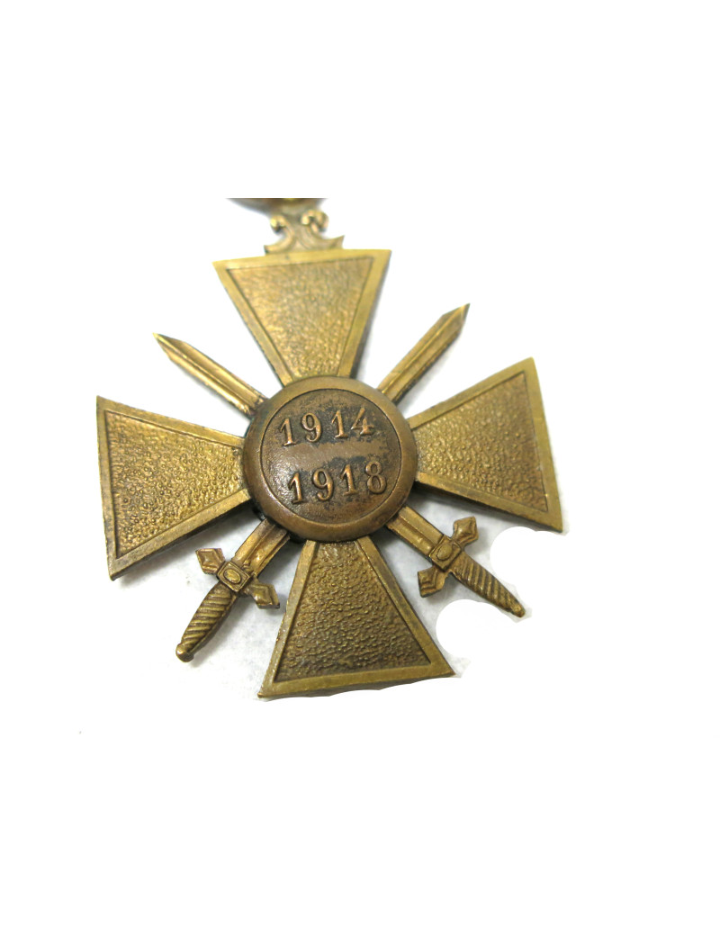 Croix de guerre 1914/1918 2 etoile Ref 66 