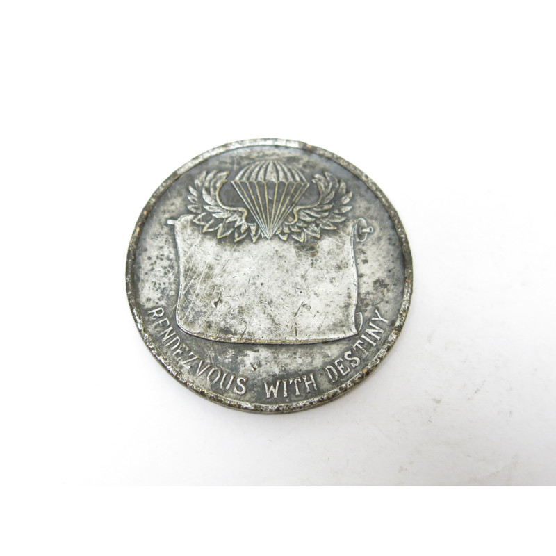 Médaille 101 st airborne para Réf 110