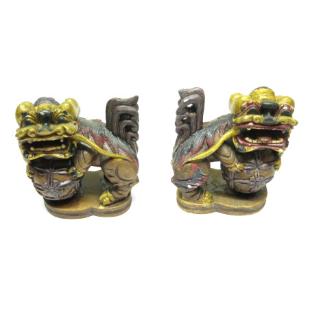 2 supports en pierre  pour pipe asiatique  