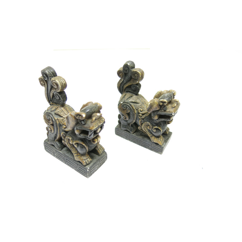 2 supports en pierre  pour pipe asiatique  