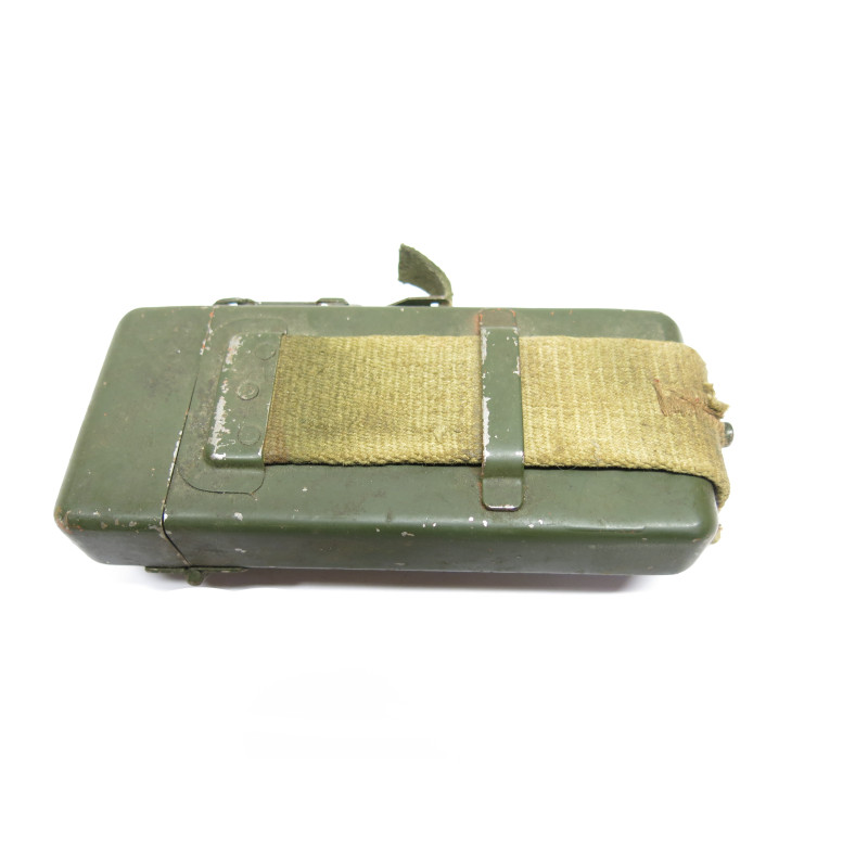 Boite couleur verte   originale pour  lunette ZF41 du fusil Mauser 98 K ref  125