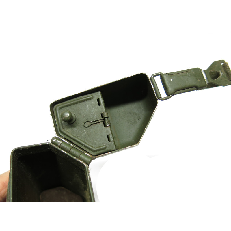 Boite couleur verte   originale pour  lunette ZF41 du fusil Mauser 98 K ref  125