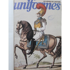 Album Uniformes No 4 avec couverture illustrée : revues No 37 à 42