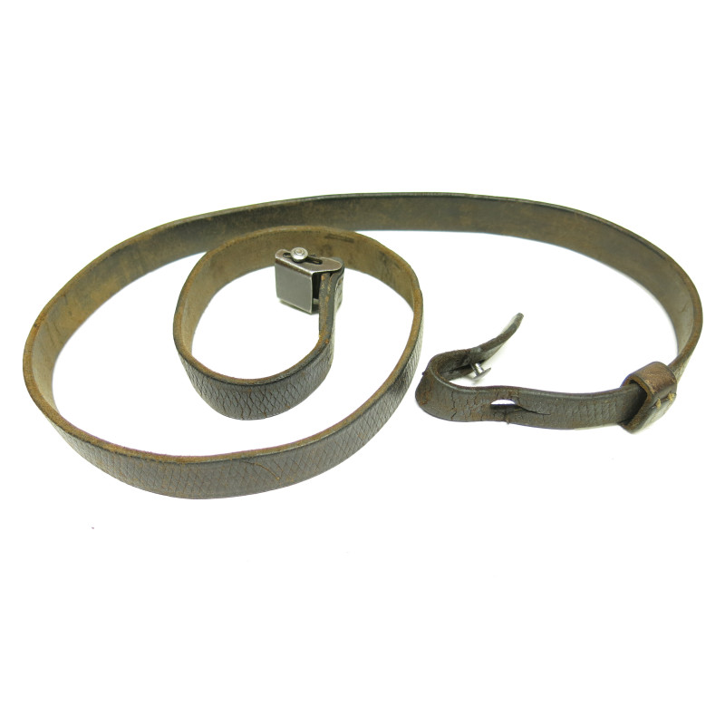 Bretelle cuir originale Allemande MP40 ou MP38 ww2  Réf  115 