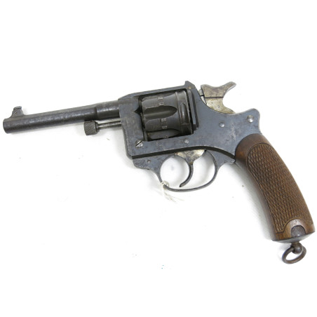 Revolver reglementaire 1892 calibre 8 mm categorie B numero 97352