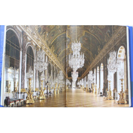 Livre Les coulisses de Versailles de P. Bonafoux et G. Targat Livre Les coulisses de Versailles de P. Bonafoux et G. Targat