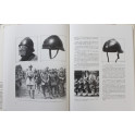 Livre Les casques de combat du monde entier de 1915 à nos jours - Tome 1