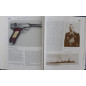 Livre Highlights of the Weaponry Collection in the Central Naval Museum