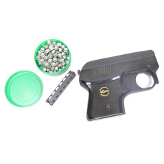 Pistolet Rohm calibre 6 mm  a blanc 