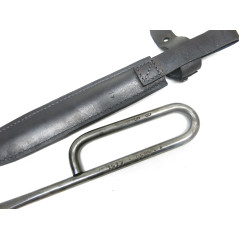 Poignard de tranchée Francais clou 1917 avec fourreau cuir noir