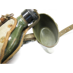 Gourde emaillée Wh originale datée 1944  Ref 369