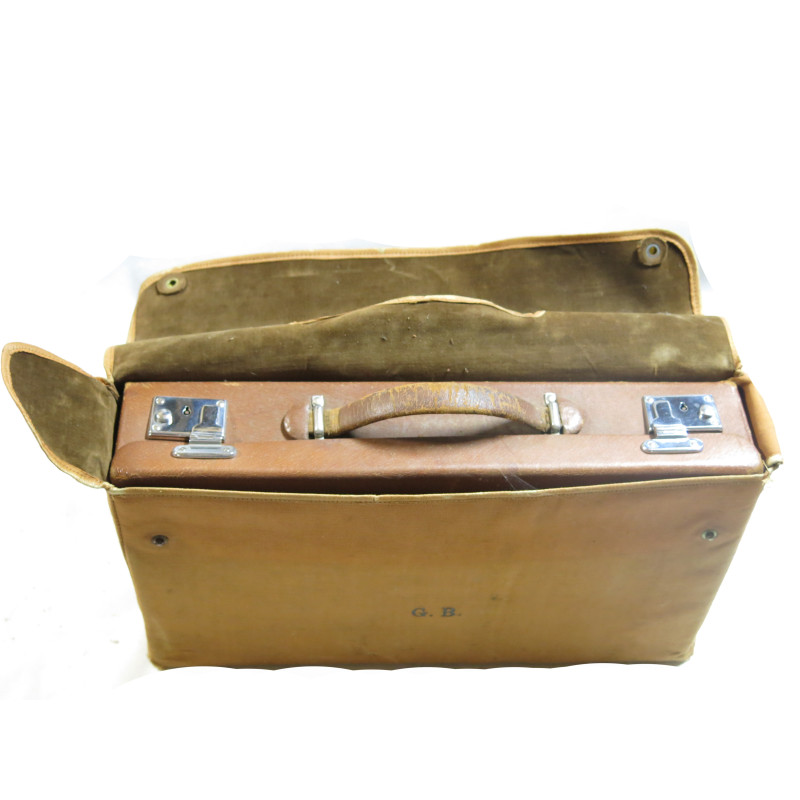 Valise cuir officier ref 602